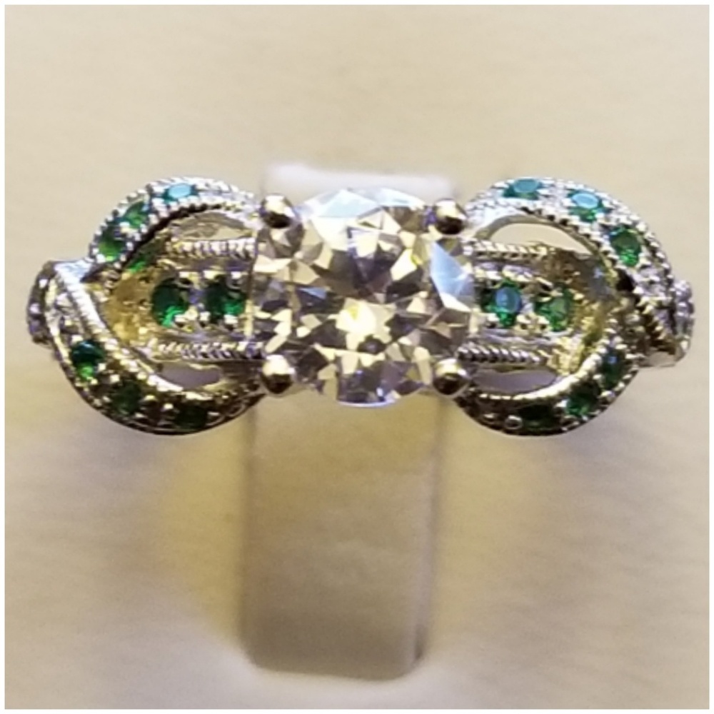Genuine 2ct White Sapphire/Green Emerald Ring 6 & 7